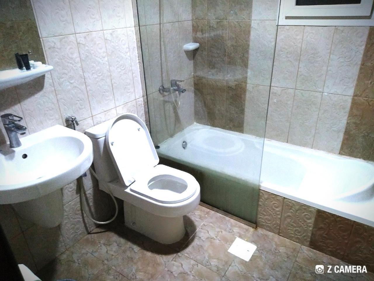 Al Mabila Hotel Seeb Extérieur photo